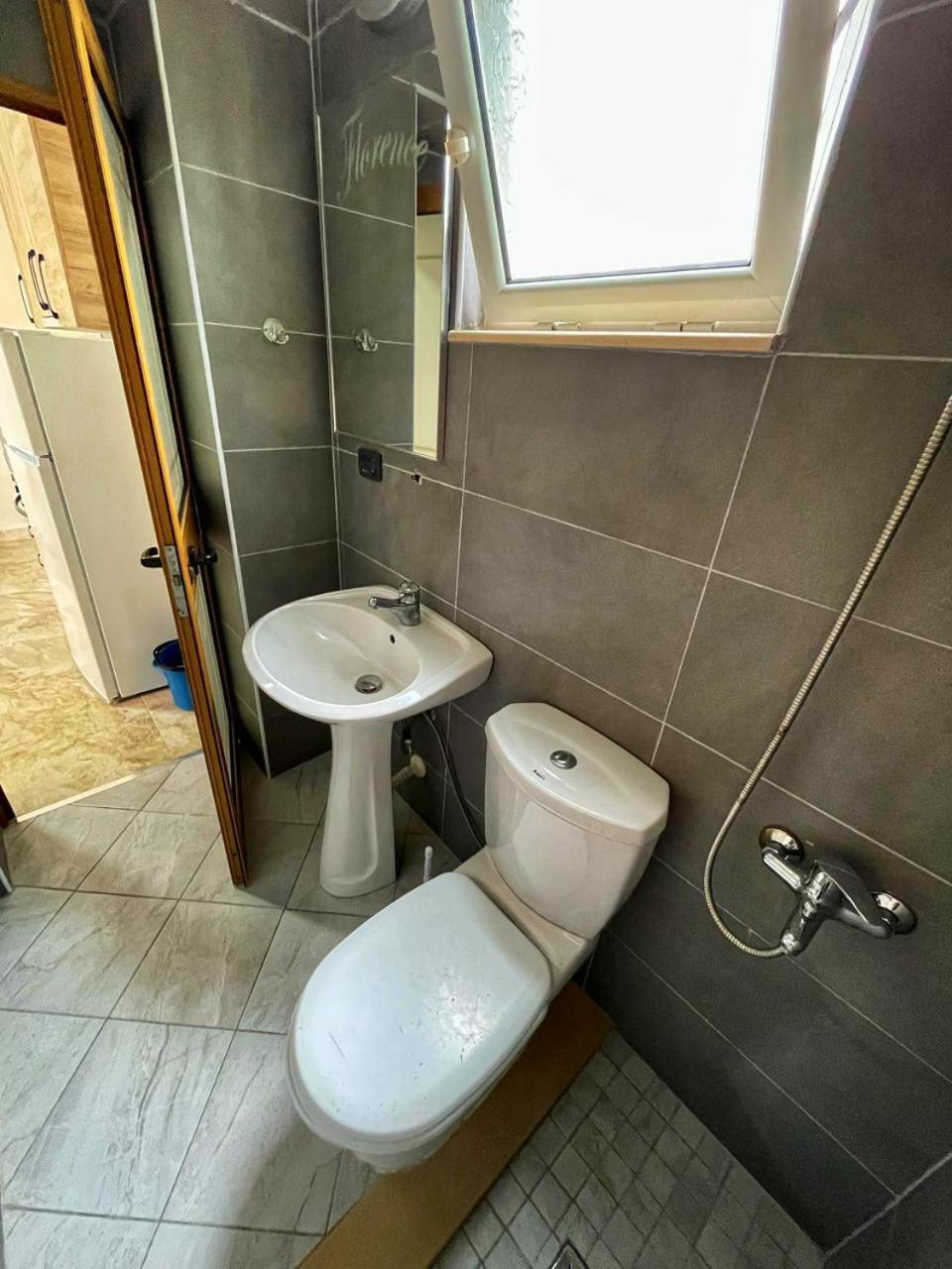 Villa Roel 2 Apartments Nr 88 Vlore Luaran gambar