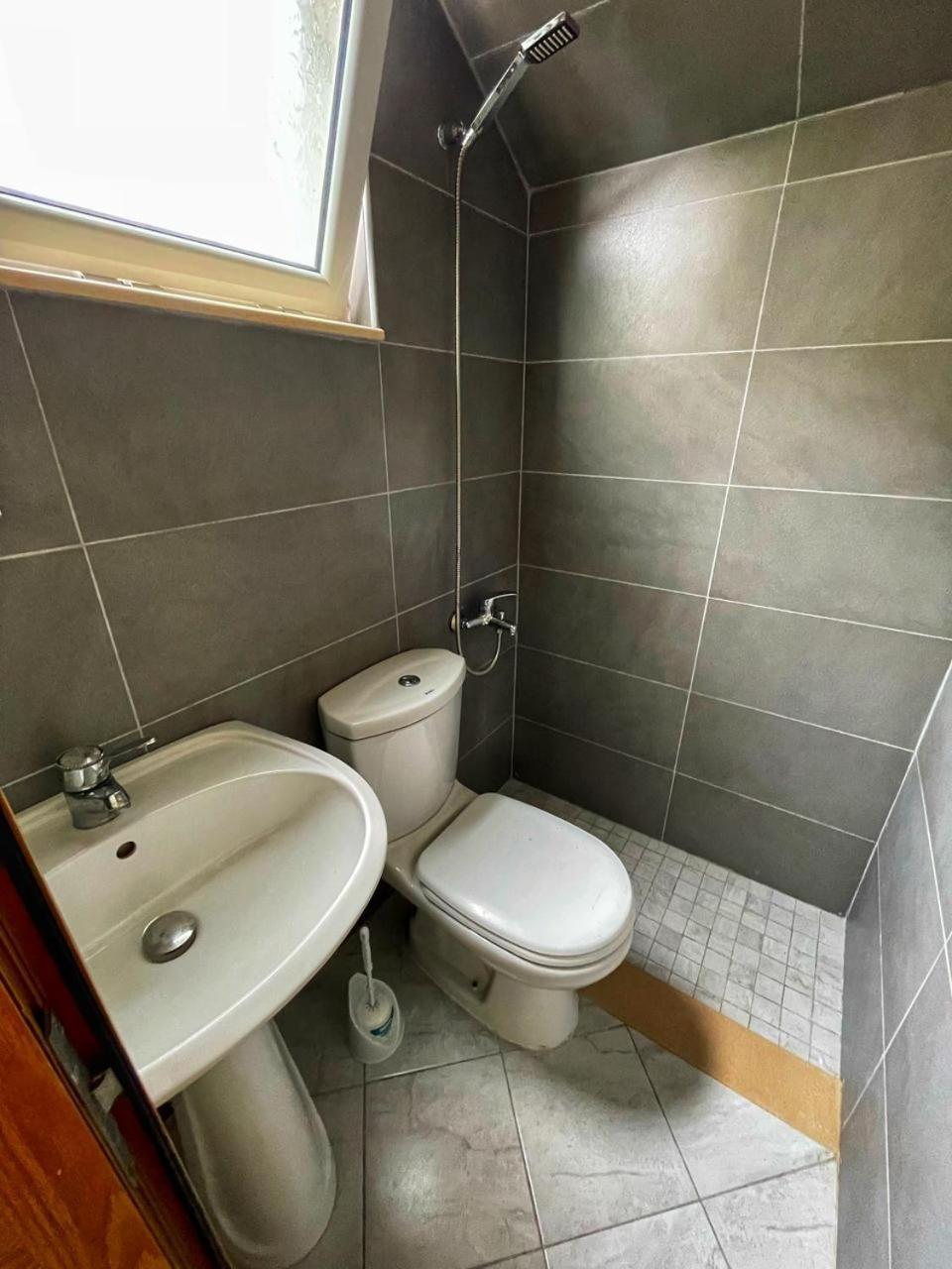 Villa Roel 2 Apartments Nr 88 Vlore Luaran gambar