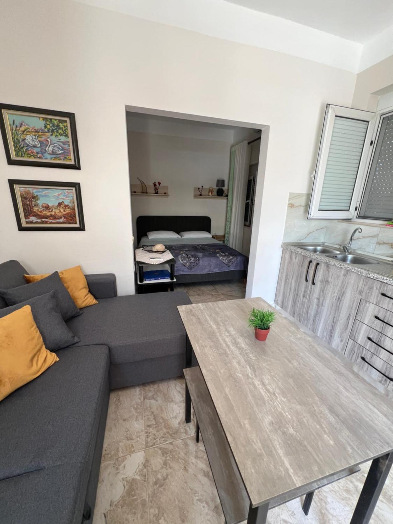 Villa Roel 2 Apartments Nr 88 Vlore Luaran gambar
